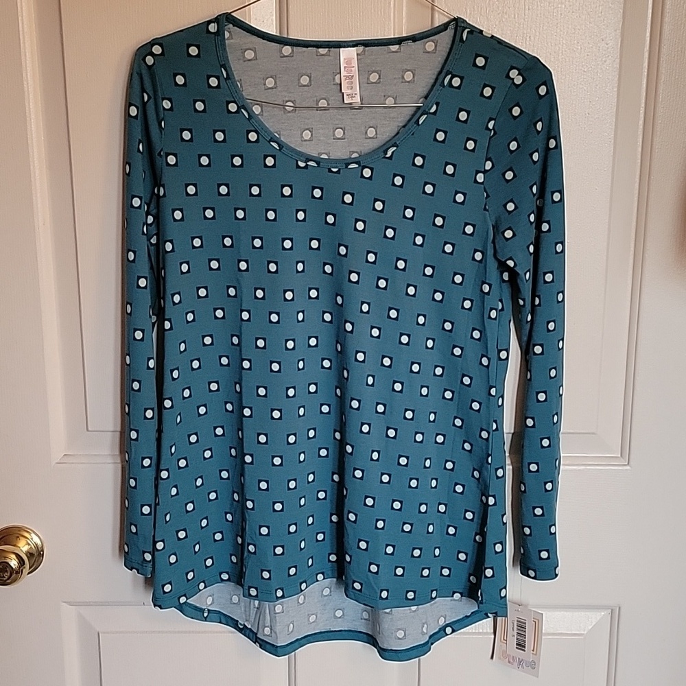 LuLaRoe,β women's long sleeved shirt, small, NWT. Teal colored.